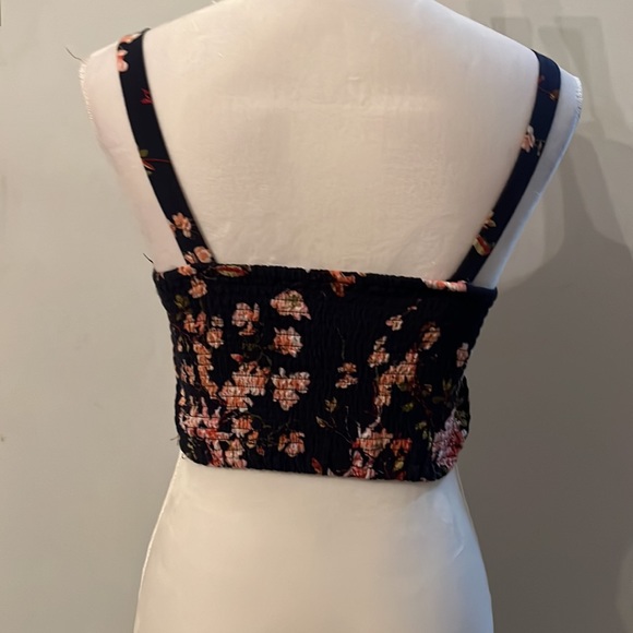 Soft stretchy summer tank - Picture 2 of 3